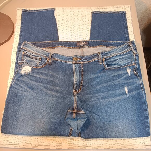 Silver Jeans Co. 'Sam' plus size women's distressed boyfriend jeans sz 24 - Picture 2 of 16